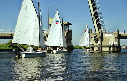 Polyvalken naar Langweer